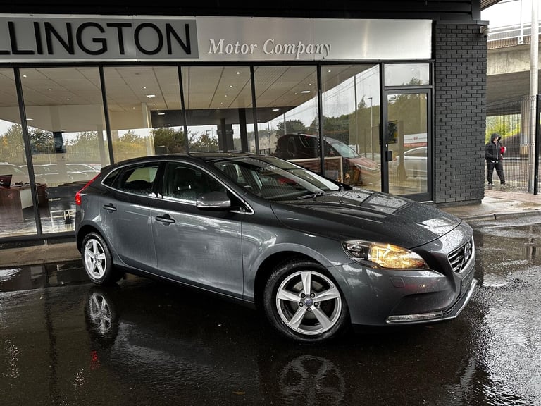 image for 2014 Volvo V40 1.6 D2 SE Euro 5 (s/s) 5dr HATCHBACK Diesel Manual