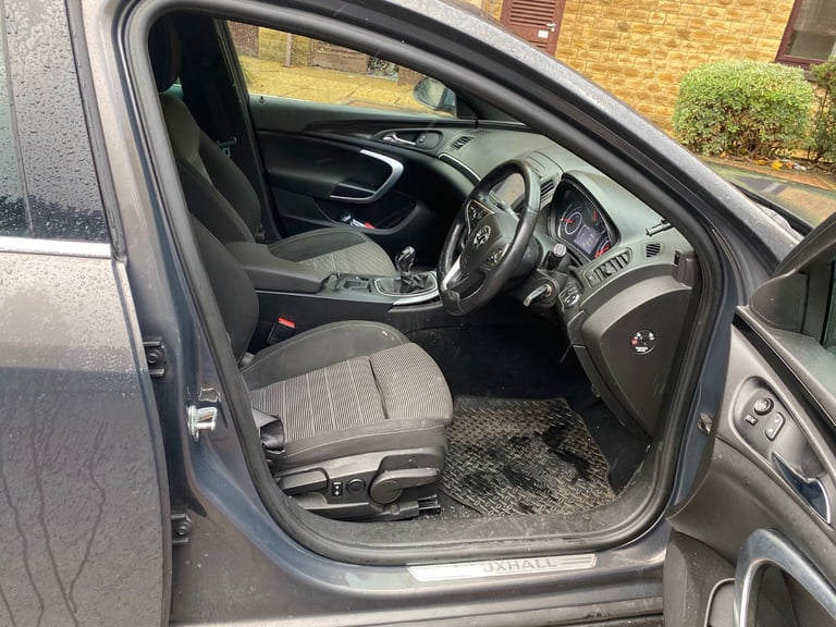 Vauxhall, INSIGNIA, Hatchback, 2015, Manual, 1598 (cc), 5 doors