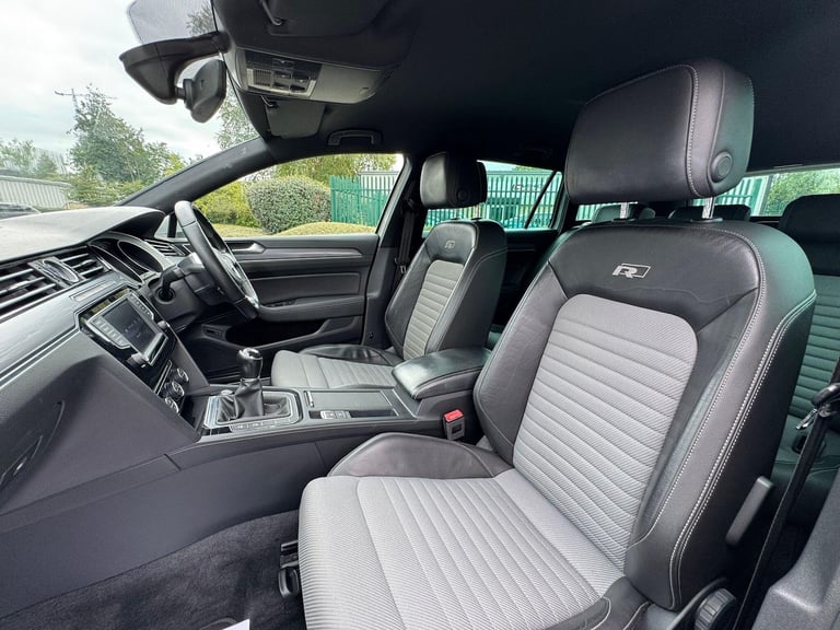 2015 Volkswagen Passat 2.0 TDI BlueMotion Tech R-Line Euro 6 (s/s) 5dr ESTATE Diesel Manual