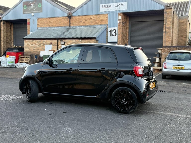2016 smart forfour 1.0 Edition Black Euro 6 (s/s) 5dr HATCHBACK Petrol Manual