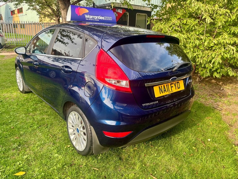 2011 Ford Fiesta 1.4 Titanium 5dr HATCHBACK Petrol Manual