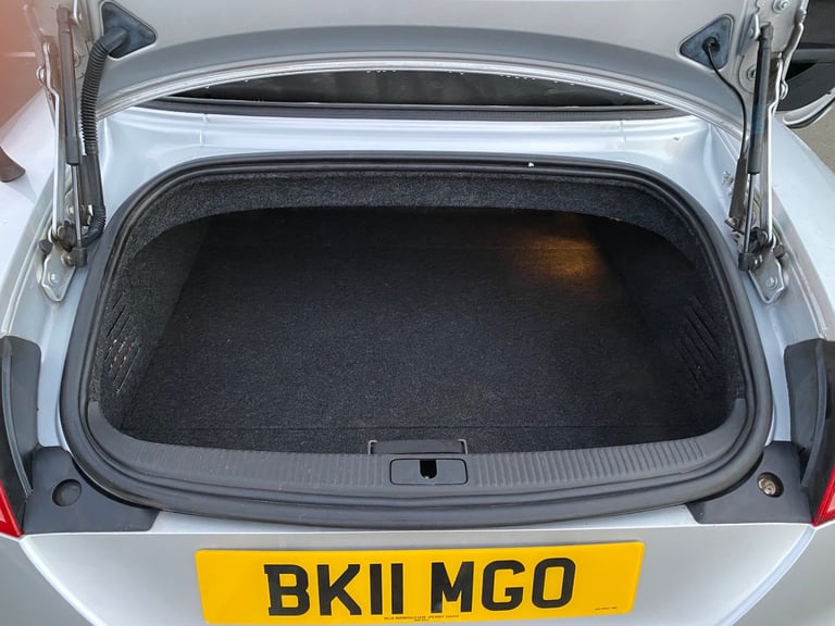 2011 Audi TT 2.0 TFSI Sport 211 Roadster 2dr 1 owner FSH