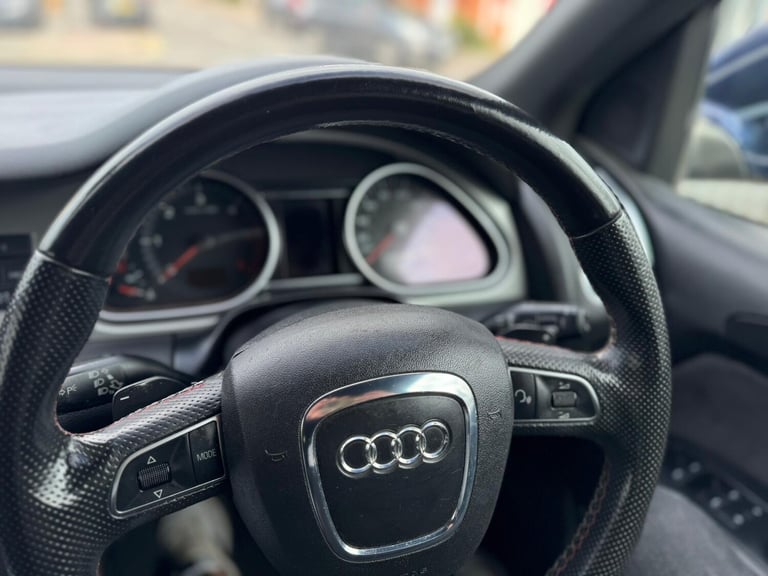 2009 Audi Q7 4.2 TDI Quattro S Line 5dr Tip Auto ESTATE Diesel Automatic