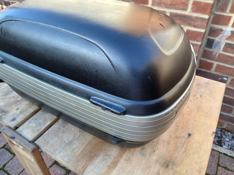 Givi maxia 52 ltr topbox