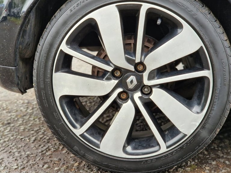 2014 Renault Clio 1.5 DYNAMIQUE S MEDIANAV ENERGY DCI S/S 5d 90 BHP Hatchback Diesel Manual