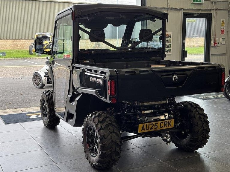 Can-Am Traxter 950 XT HD10 Off Road UTV like Mule,