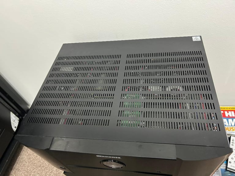Marantz MM7055 Power Amplifier 5 channel RCA or Balanced XLR 140 wpc at 8 ohms