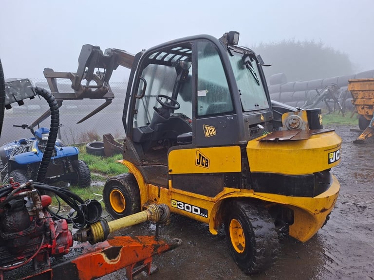 JCB TLT teletruk 30D forklift telehandler