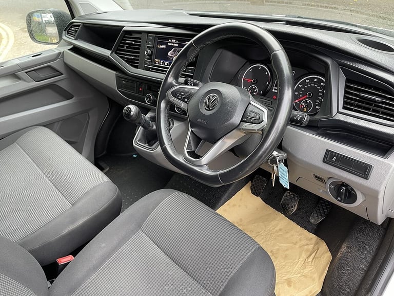 2020 Volkswagen Transporter Transporter 2.0 TDI T28 Startline FWD SWB Euro 6 (s/s) 5dr PANEL VAN ...