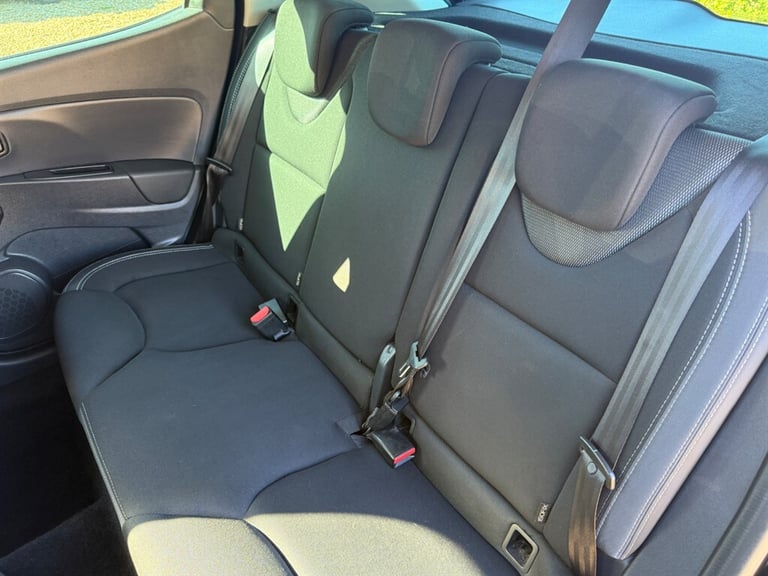 2019 Renault Clio 0.9 TCe Iconic Hatchback 5dr Petrol Manual Euro 6 (s/s) (75 ps) Hatchback Petro...
