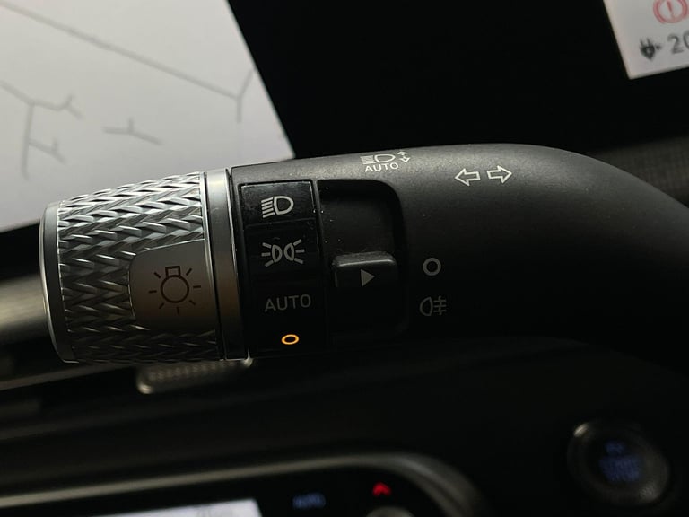 2022 Genesis GV60 77.4kWh Premium Auto 5dr MPV Electric Automatic