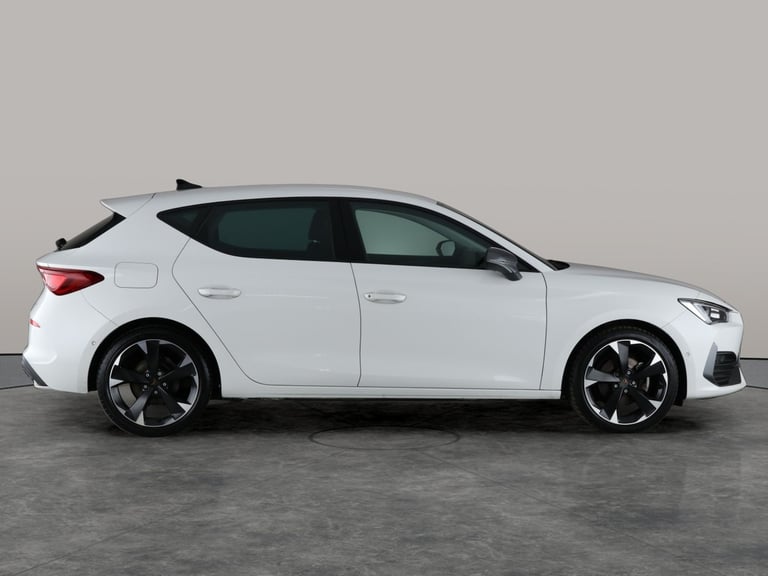 2023 Cupra Leon 1.5 eTSI EVO V1 Hatchback 5dr Petrol Hybrid DSG Euro 6 (s/s) (150 ps) - LED Hatch...