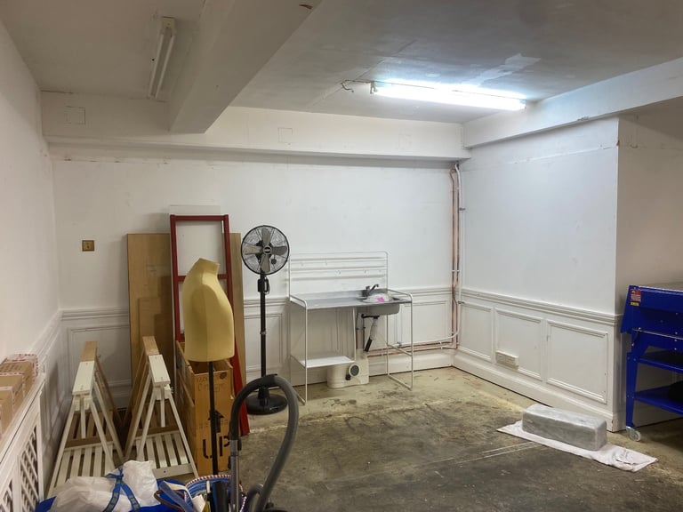 Great Artist Studio to let approx 330sqft