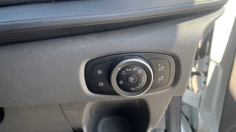 2023 Ford Transit Custom 2.0 EcoBlue 170ps Low Roof Limited Van Auto Van Diesel Automatic