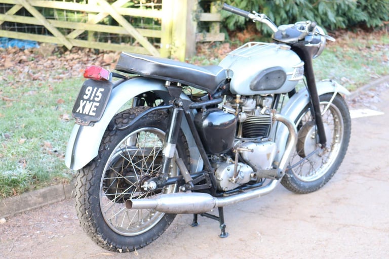 Triumph Tiger T110 1957 pretty original and pretty much untouched! 