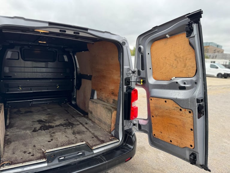 2021 Citroen Dispatch 1400 2.0 BlueHDi 145 Van Enterprise Pro PANEL VAN DIESEL Manual