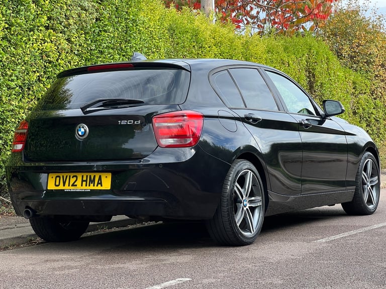 BMW, 1 SERIES, Hatchback, 2012, Manual, 1995 (cc), 5 doors