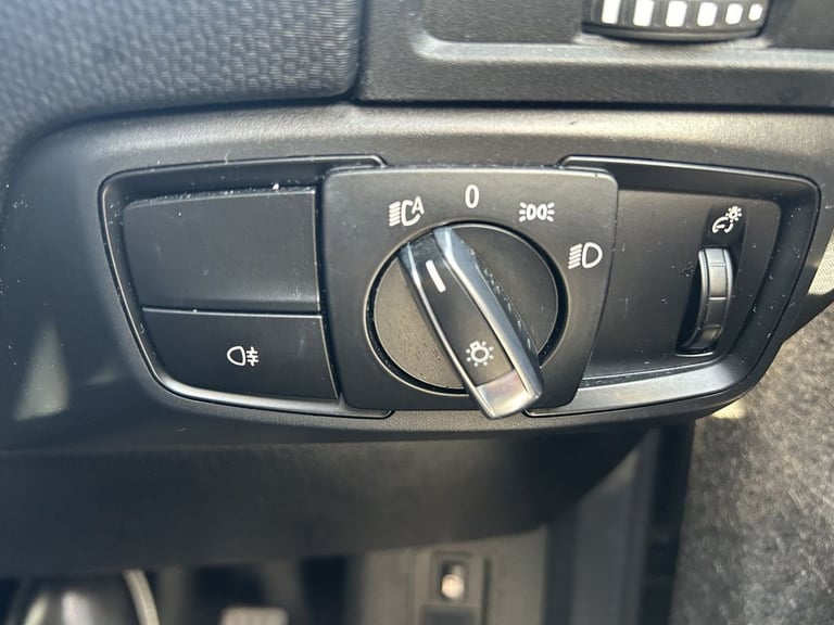 2016 BMW i3 125kW Range Extender 5dr Auto [Loft Int World] HATCHBACK PETROL/ELECTRIC Automatic