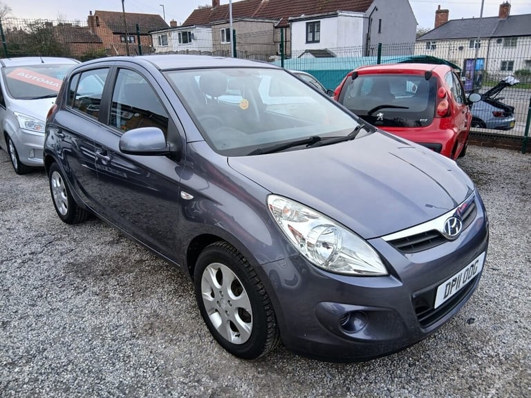 2011 Hyundai i20 1.4 Comfort 5dr Auto HATCHBACK PETROL Automatic