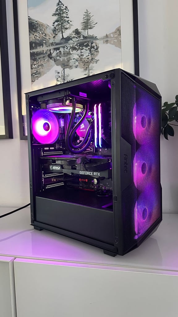Gaming PC RTX 3070Ti 8GB/ 32GB RAM/ Ryzen 7 5700X/ 1TB SSD