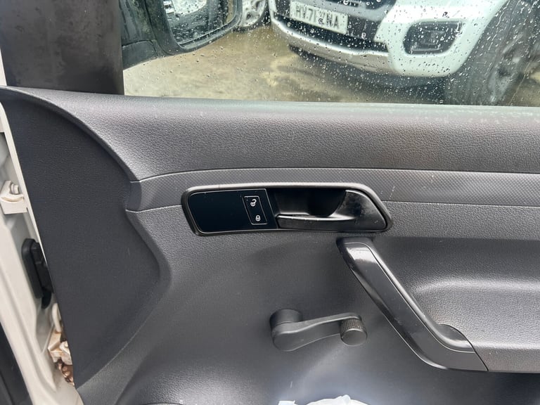 2015 Volkswagen Caddy 1.6 TDI 75PS Startline Van PANEL VAN Diesel Manual