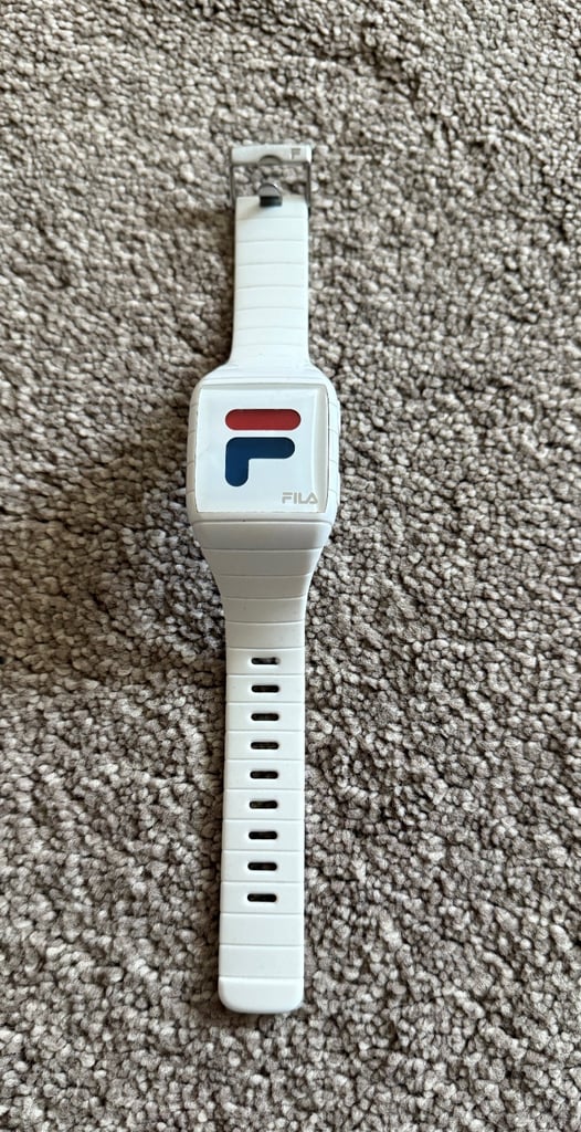 Vintage FILA Casual Watch 38-105-007