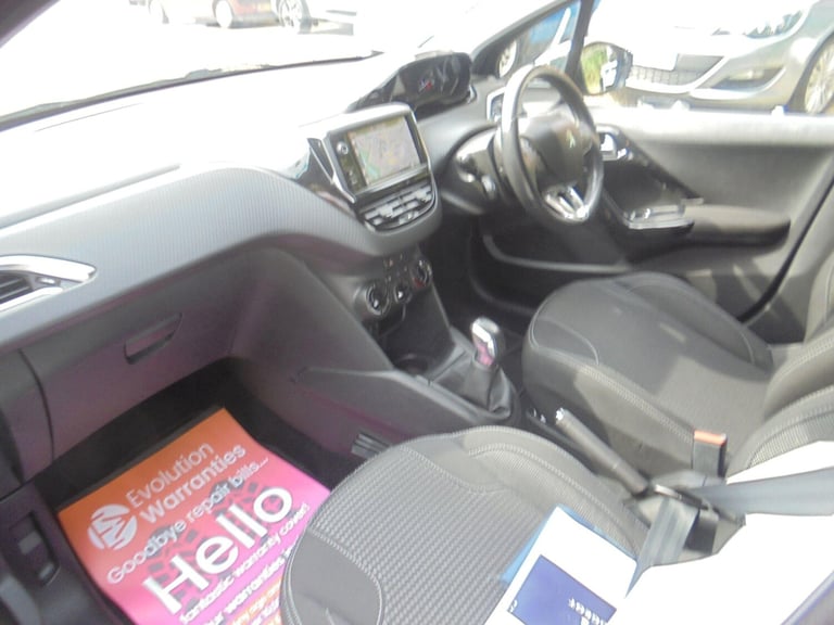 2016 Peugeot 208 1.2 PureTech 82 Allure 5dr HATCHBACK PETROL Manual