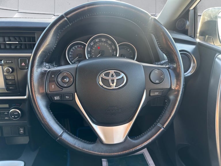 2015 Toyota Auris 1.33 Dual VVT-i Icon Euro 5 (s/s) 5dr HATCHBACK Petrol Manual