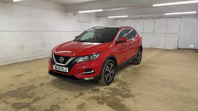 image for HIGH SPEC 2019 19 NISSAN QASHQAI 1.5 DIESEL N-Connecta + GLASS ROOF - 1 OWNER - 