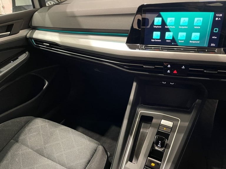 2021 Volkswagen Golf 1.5 eTSI MHEV Life Hatchback 5dr Petrol Hybrid DSG Euro 6 (s/s) (150 ps) Hat...