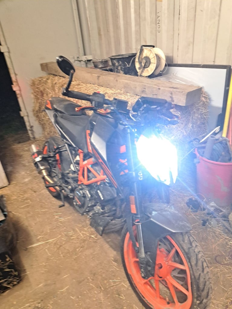 KTM, DUKE, 2023, 125 (cc)