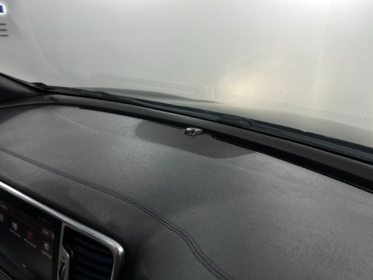 2017 Kia Sportage 1.6 T-GDi GT-Line S SUV 5dr Petrol DCT AWD Euro 6 (174 bhp) ESTATE Petrol Autom...