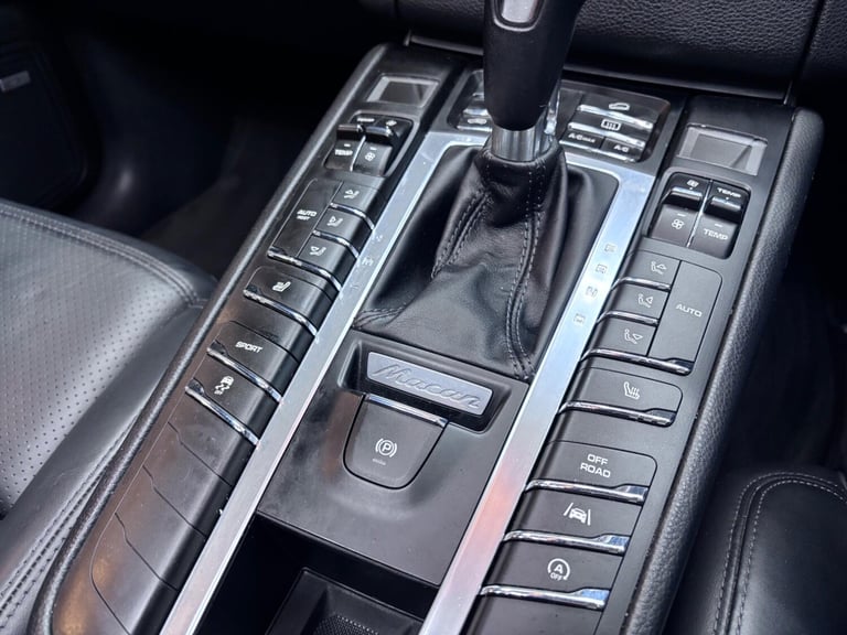 2016 Porsche Macan 3.0 V6 S PDK 4WD Euro 6 (s/s) 5dr ESTATE Petrol Automatic