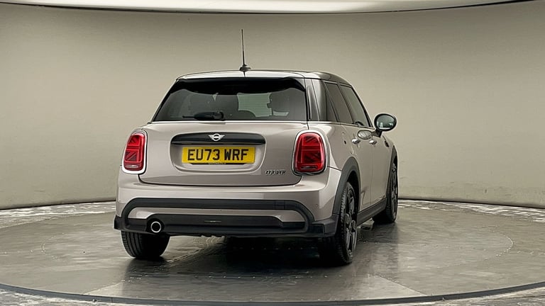 2024 MINI Hatch 5-Door Hatch Cooper Classic Hatchback Petrol Automatic