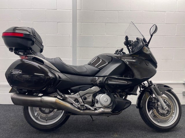 HONDA NT700V DEAUVILLE ** Aug 26 MOT Keys Full Luggage