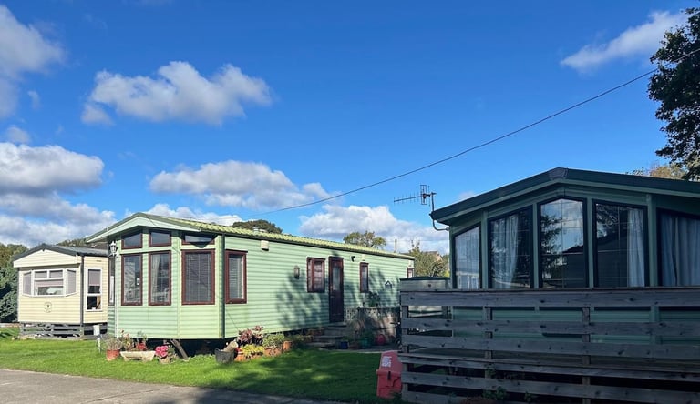 Willerby Aspen Double Glazed Central Heating NO SITE FEES TO PAY UNTIL 2027 in D