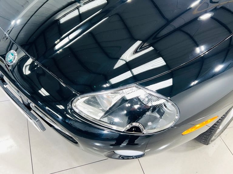 JAGUAR XF 4.2 CONVERTIBLE 2DR PETROL AUTOMATIC (279 G/KM, 300 BHP) BLACK 2003