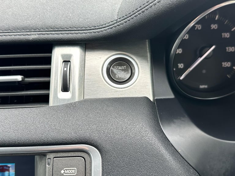 2016 Land Rover Range Rover Evoque 2.0 TD4 SE Tech Auto 4WD Euro 6 (s/s) 5dr ESTATE Diesel Automatic