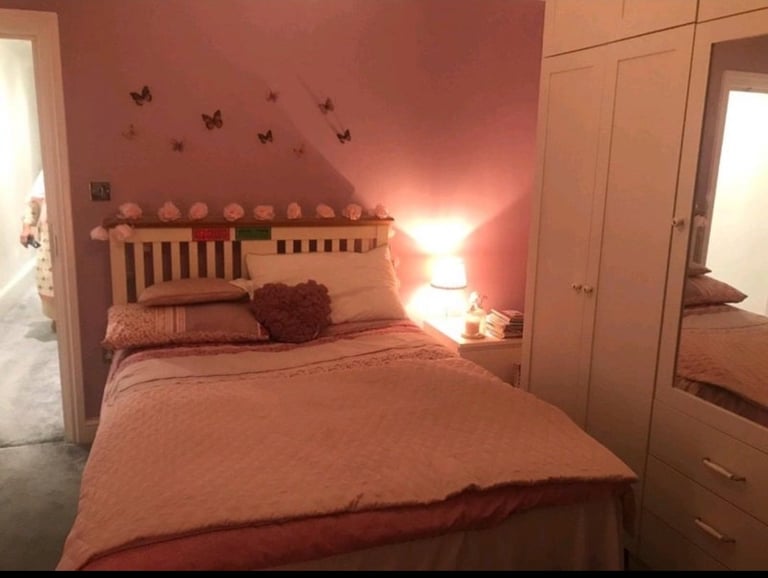 Double Room Available 