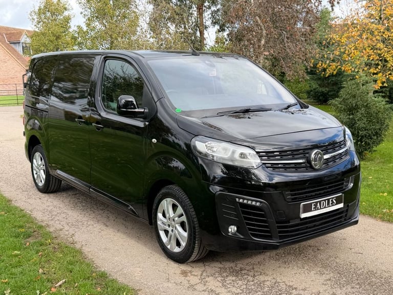 2020 20 VAUXHALL VIVARO 2.0 TURBO D 3100 ELITE PANEL VAN 5DR DIESEL AUTO L1 H1 E
