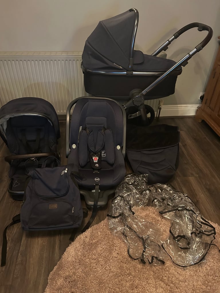 image for Baby style oyster 3 travel system pram 