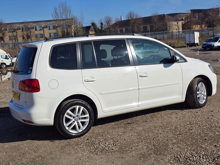2014 Volkswagen Touran 1.4 TSI BlueMotion Tech SEL DSG Euro 6 (s/s) 5dr MPV Petrol Automatic