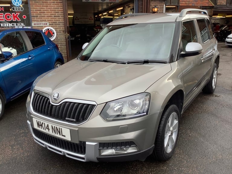 image for 2014 Skoda Yeti ELEGANCE GREENLINE II TDI CR Hatchback Diesel Manual