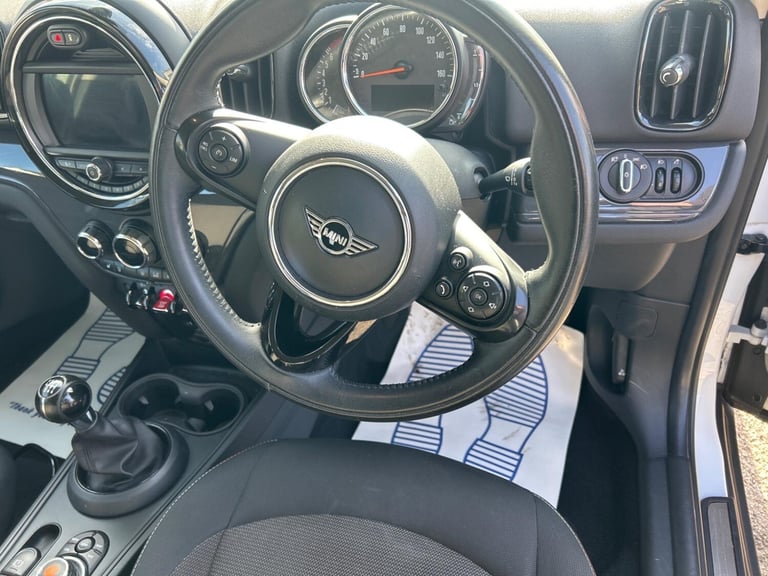2018 MINI Countryman 1.5 Cooper Classic Euro 6 (s/s) 5dr HATCHBACK Petrol Manual