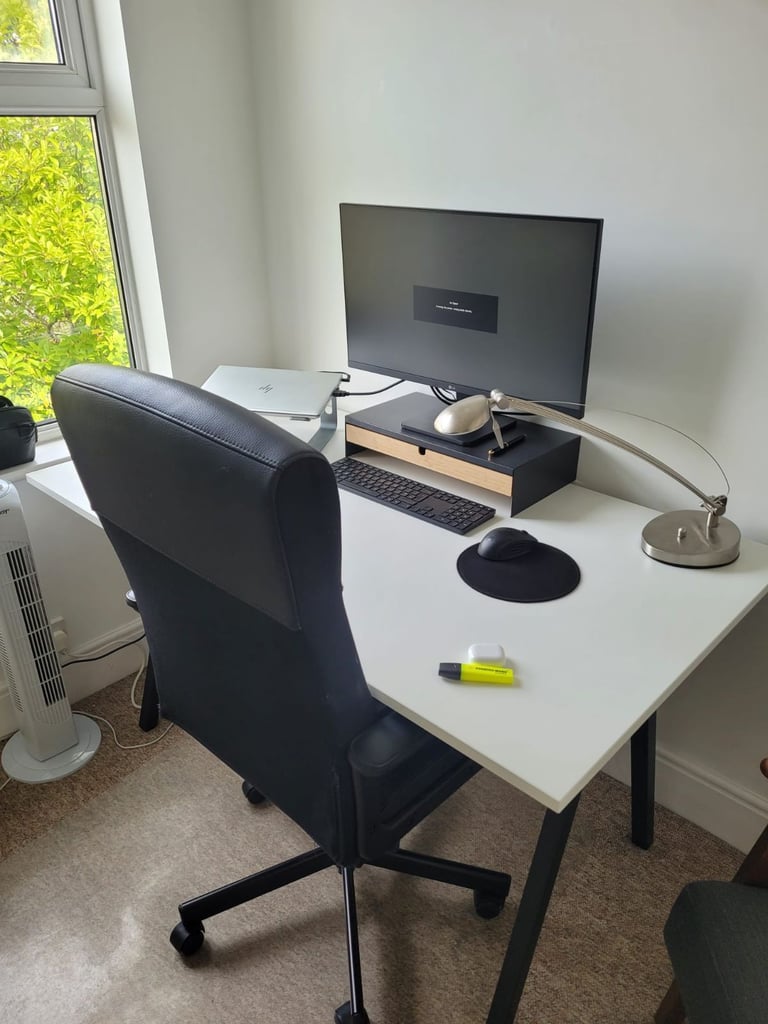 Desk & Chair
