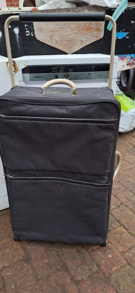image for Large Black Sub O G Trolley Suitcase
