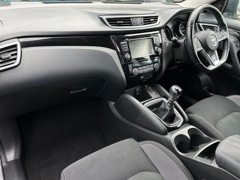 2020 Nissan Qashqai 1.3 DIG-T N-Connecta SUV 5dr Petrol Manual Euro 6 (s/s) (140 ps) SUV PETROL M...