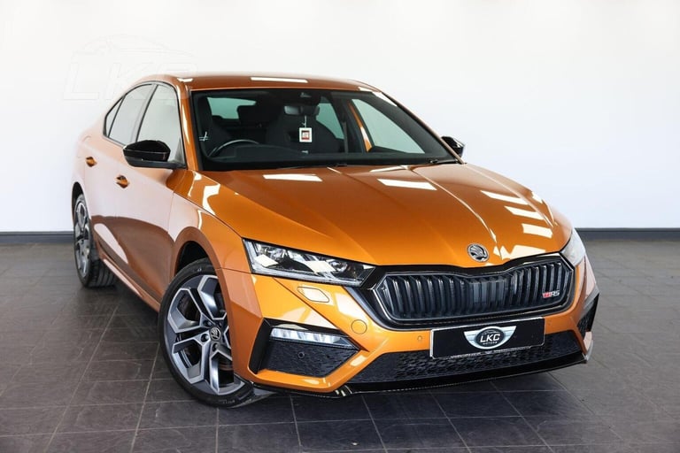 SKODA OCTAVIA 1.4 TSI iV 13kWh vRS DSG Euro 6 (s/s) 5dr 2024