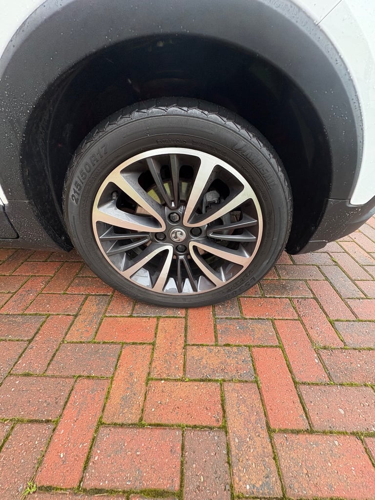 Vauxhall, CROSSLAND X, Hatchback, 2018, Manual, 1199 (cc), 5 doors