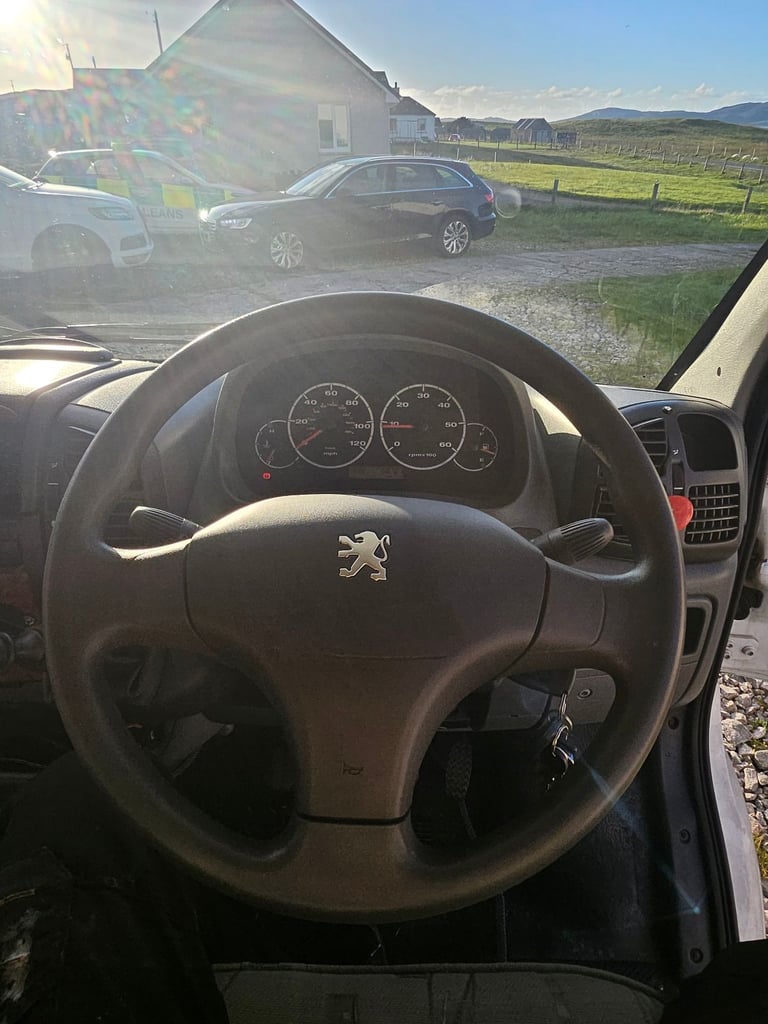 Peugeot, BOXER 330 LX MWB HDI, 2006, 2178 (cc)